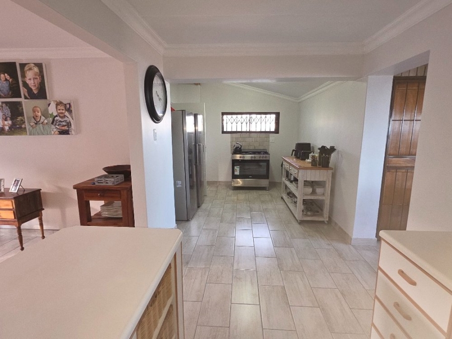 3 Bedroom Property for Sale in Dana Bay Western Cape